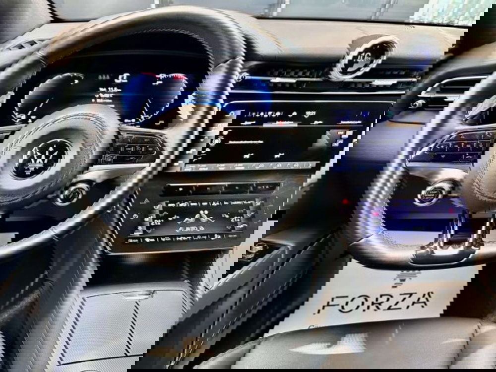 Maserati Grecale usata a Torino (14)