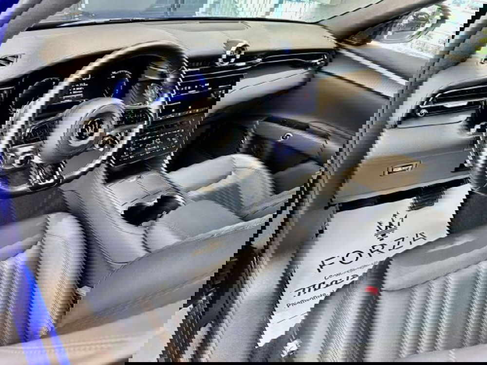 Maserati Grecale usata a Torino (9)