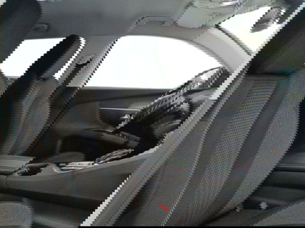 Peugeot 5008 usata a Catania (10)