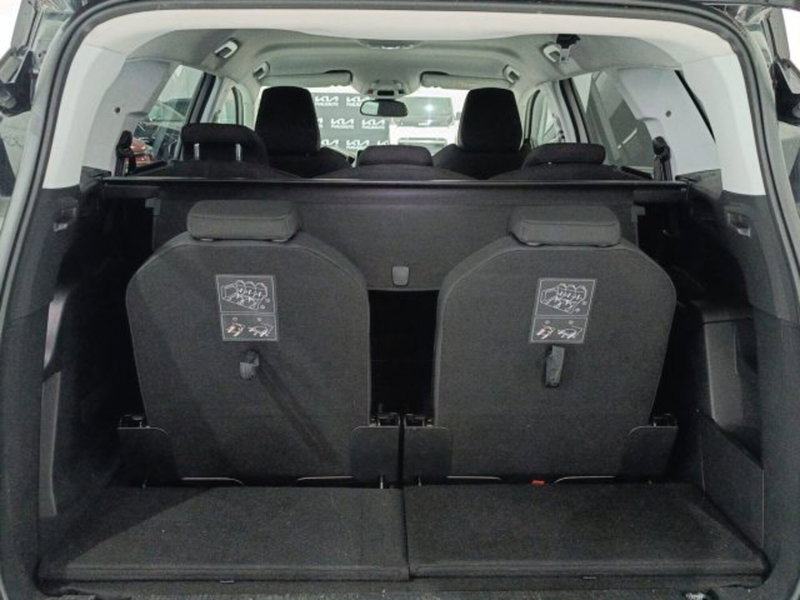 Peugeot 5008 usata a Catania (12)