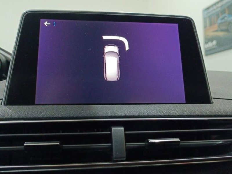 Peugeot 5008 usata a Catania (17)