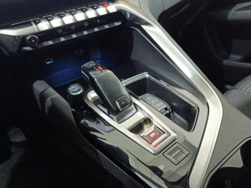 Peugeot 5008 usata a Catania (8)