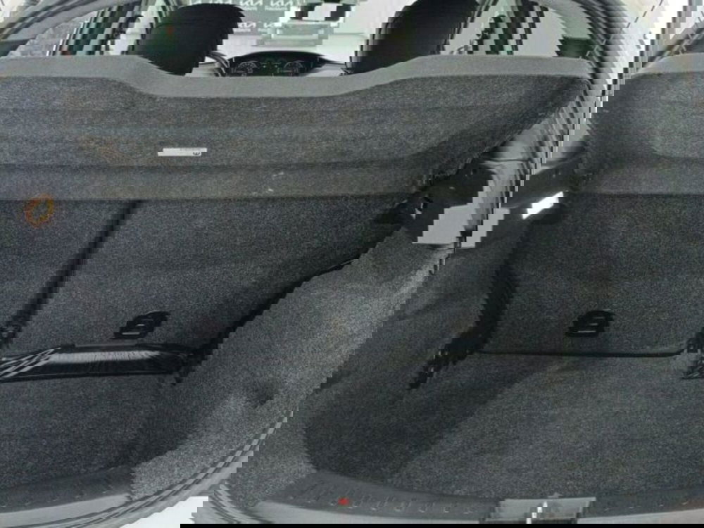 Lancia Ypsilon usata a Catania (12)