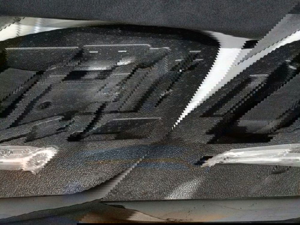 Lancia Ypsilon usata a Catania (13)