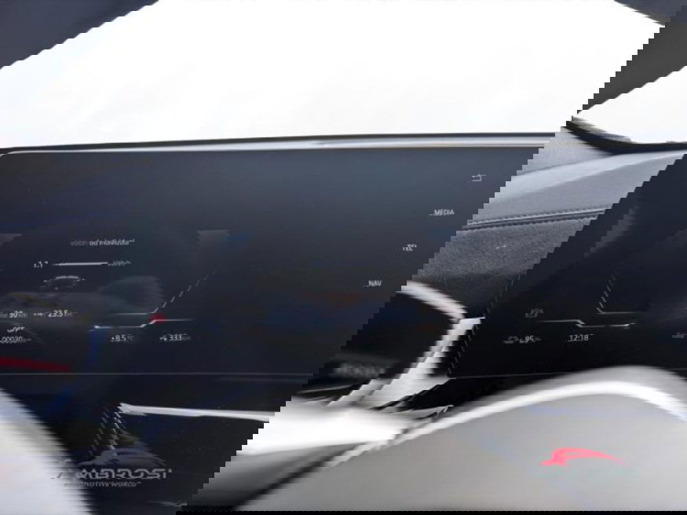 BMW iX2 nuova a Perugia (13)