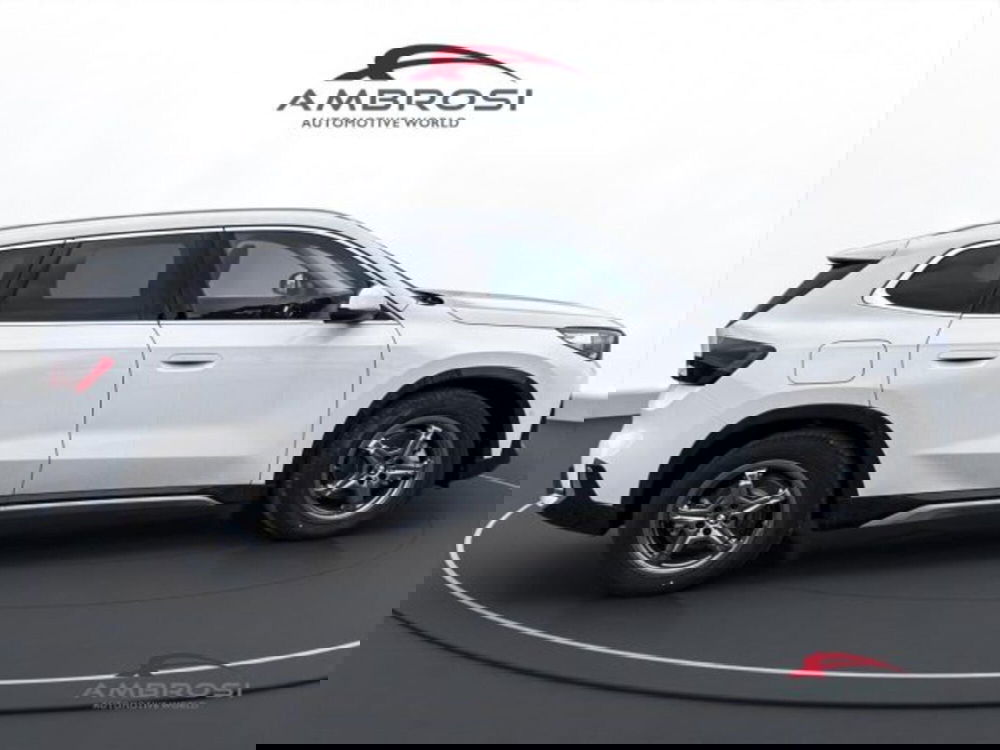 BMW iX1 nuova a Perugia (5)