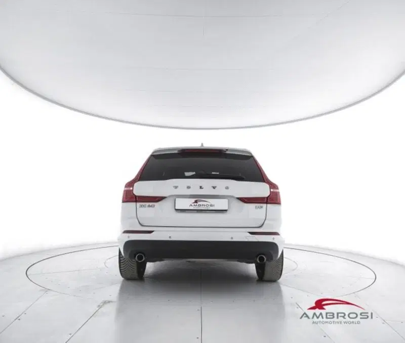 Volvo XC60 usata a Perugia (6)
