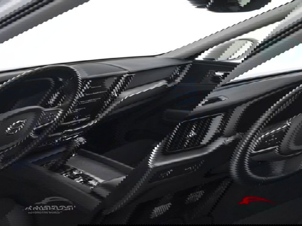 Volvo XC60 usata a Perugia (8)