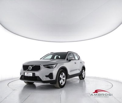 Volvo XC40 2.0 b3 Essential auto del 2024 usata a Corciano