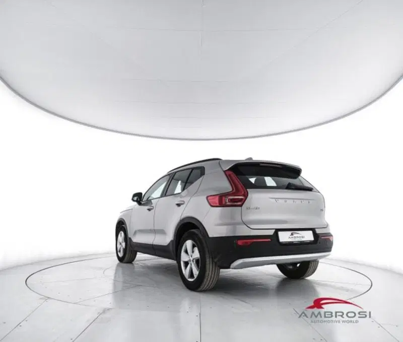 Volvo XC40 usata a Perugia (4)