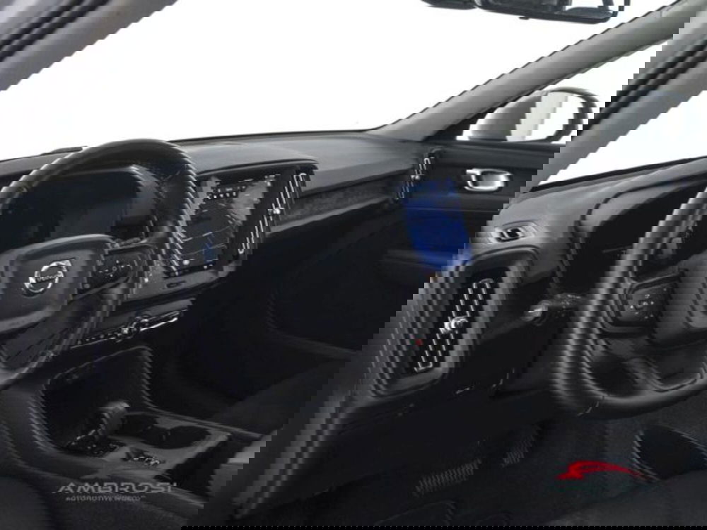 Volvo XC40 usata a Perugia (8)