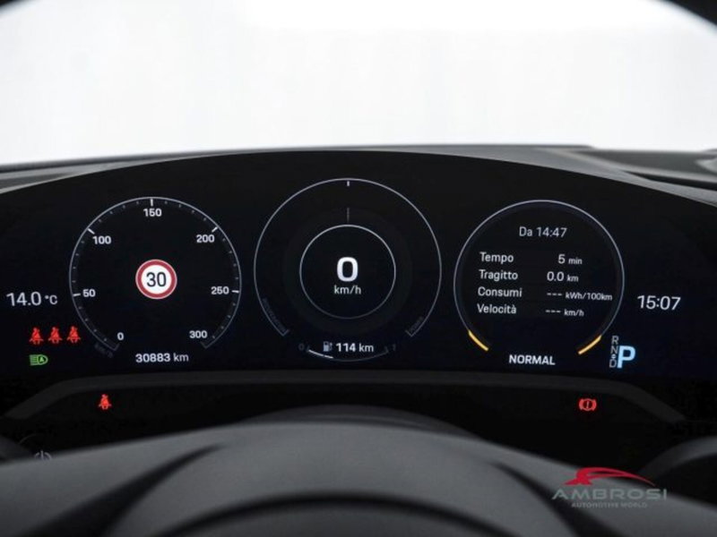 Porsche Taycan usata a Perugia (13)