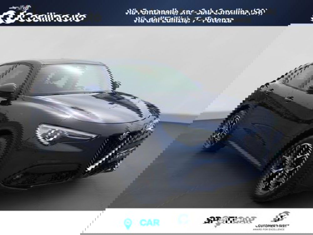 Alfa Romeo Stelvio usata a Salerno (7)