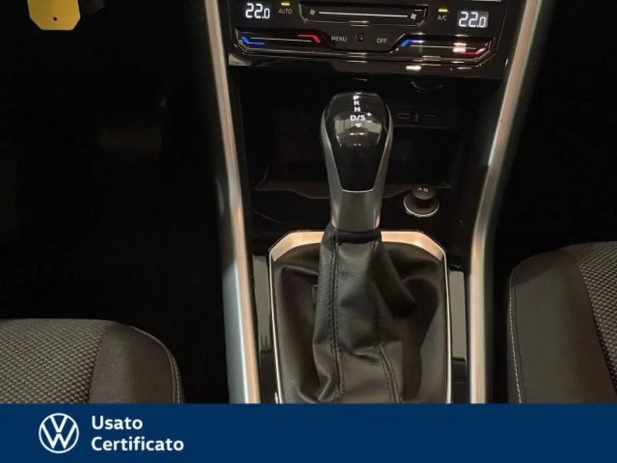 Volkswagen T-Roc usata a Vicenza (11)