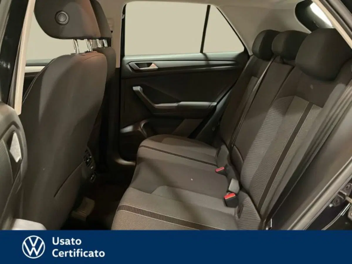 Volkswagen T-Roc usata a Vicenza (12)