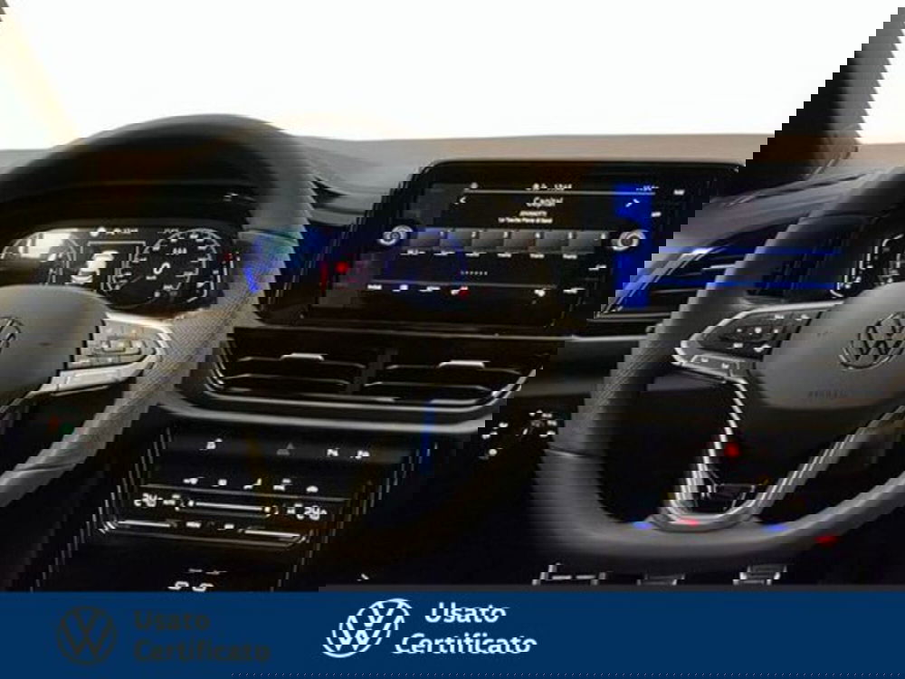 Volkswagen T-Roc nuova a Vicenza (9)