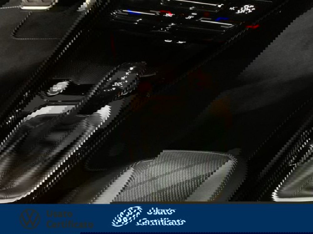 Volkswagen T-Roc nuova a Vicenza (13)