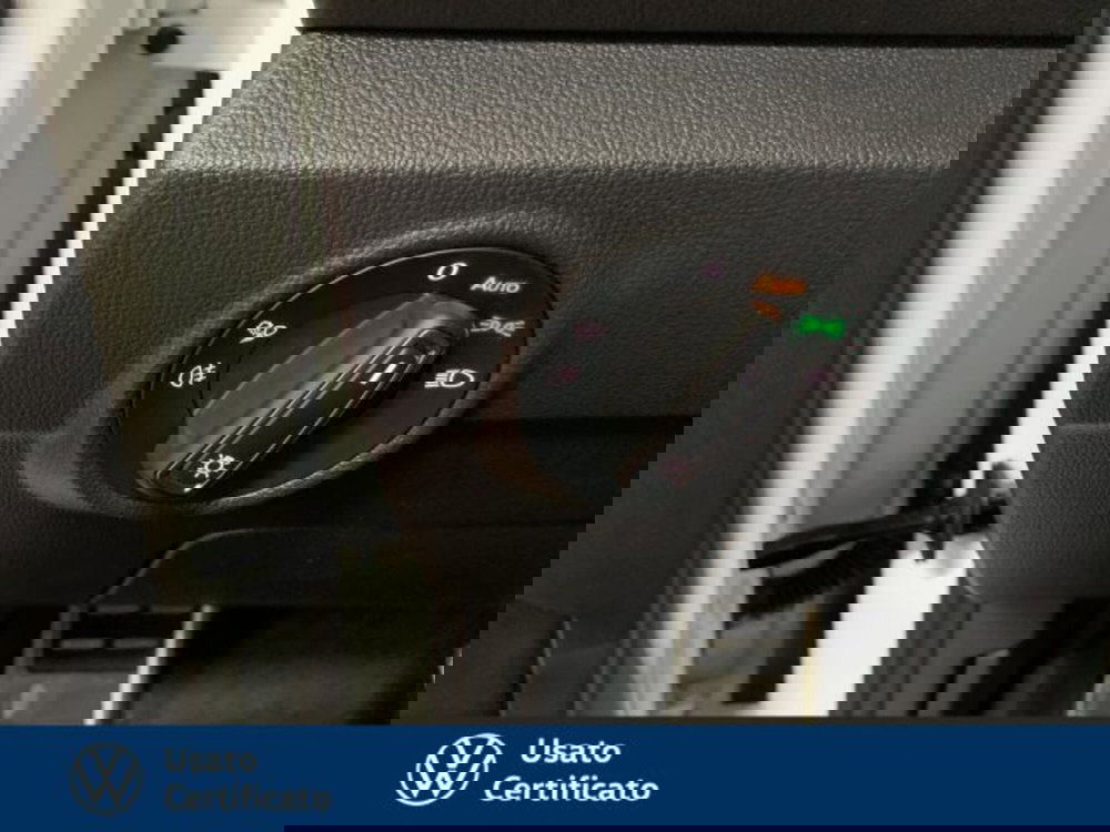 Volkswagen T-Roc nuova a Vicenza (14)