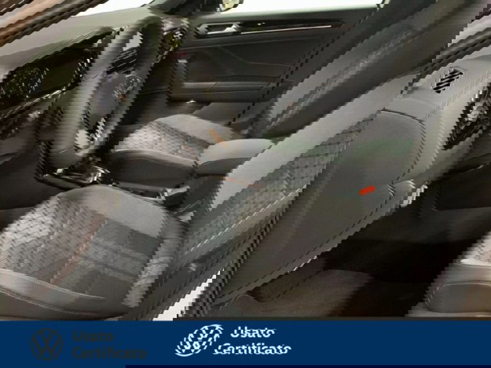 Volkswagen T-Roc nuova a Vicenza (16)