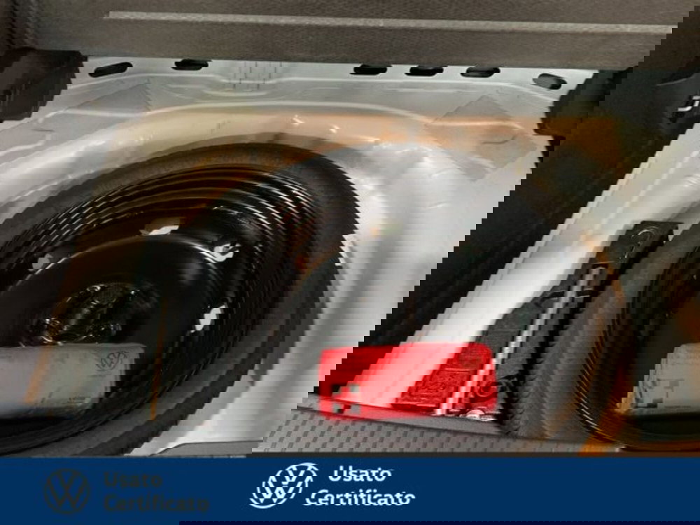 Volkswagen T-Roc nuova a Vicenza (19)