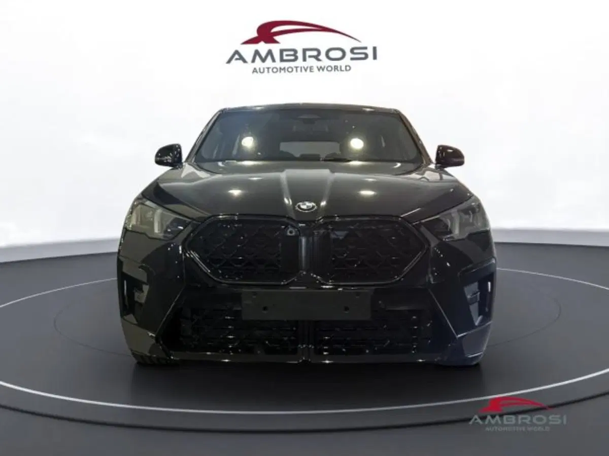 BMW X2 nuova a Perugia (7)