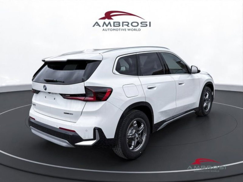 BMW iX1 usata a Perugia (3)