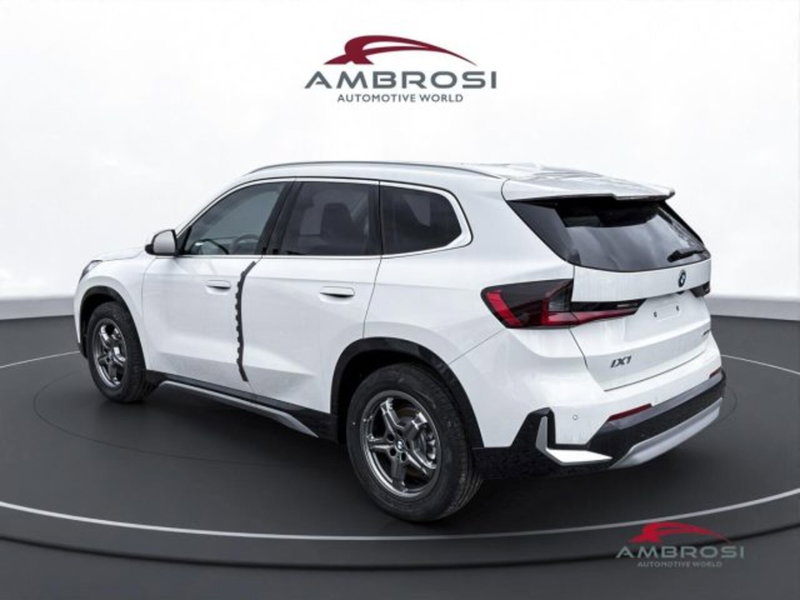 BMW iX1 usata a Perugia (4)