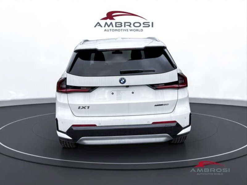 BMW iX1 usata a Perugia (8)