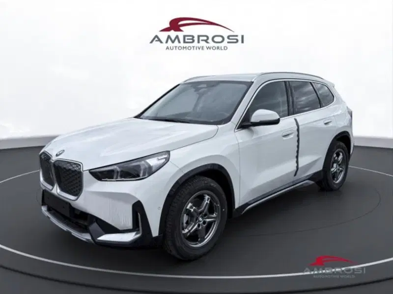 BMW iX1 nuova a Perugia
