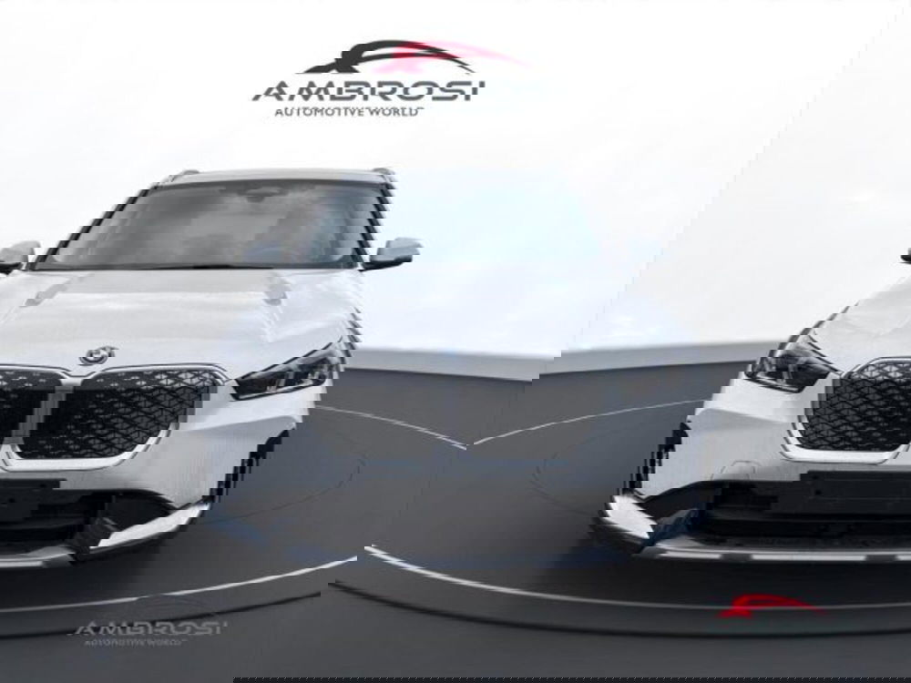 BMW iX1 nuova a Perugia (7)