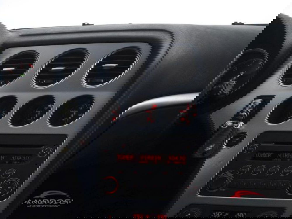 Alfa Romeo 159 SportWagon usata a Perugia (15)