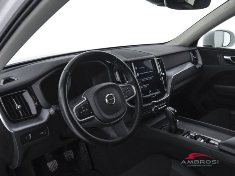 Volvo XC60 usata a Perugia (8)