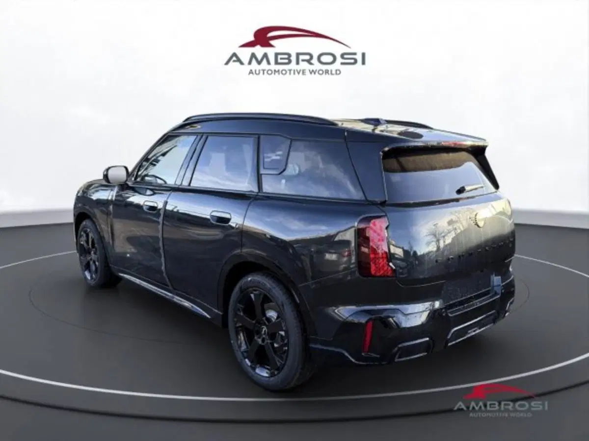 MINI Mini Countryman nuova a Perugia (4)