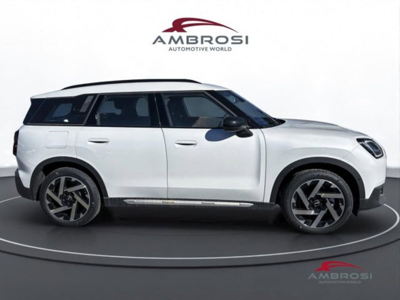 MINI Mini Countryman nuova a Perugia (3)