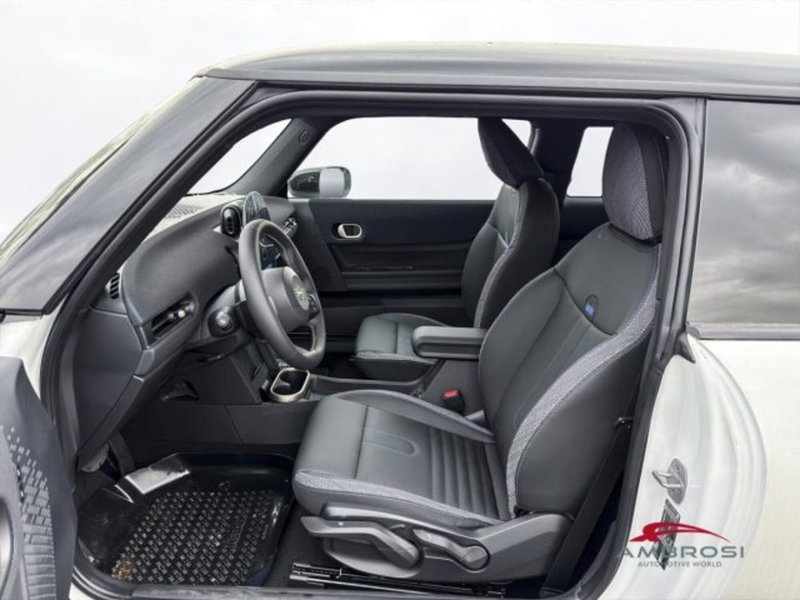 MINI Mini nuova a Perugia (10)