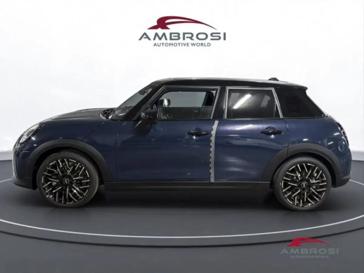 MINI Mini nuova a Perugia (6)