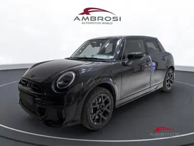 MINI Mini 1.5 Cooper JCW 5 porte nuova a Corciano
