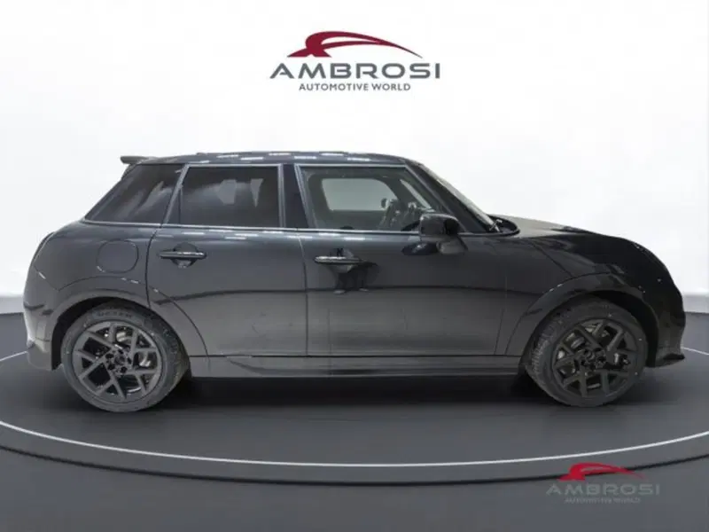MINI Mini nuova a Perugia (5)
