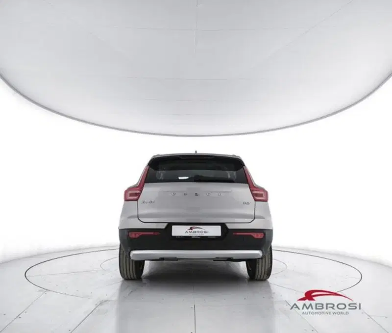 Volvo XC40 usata a Perugia (6)
