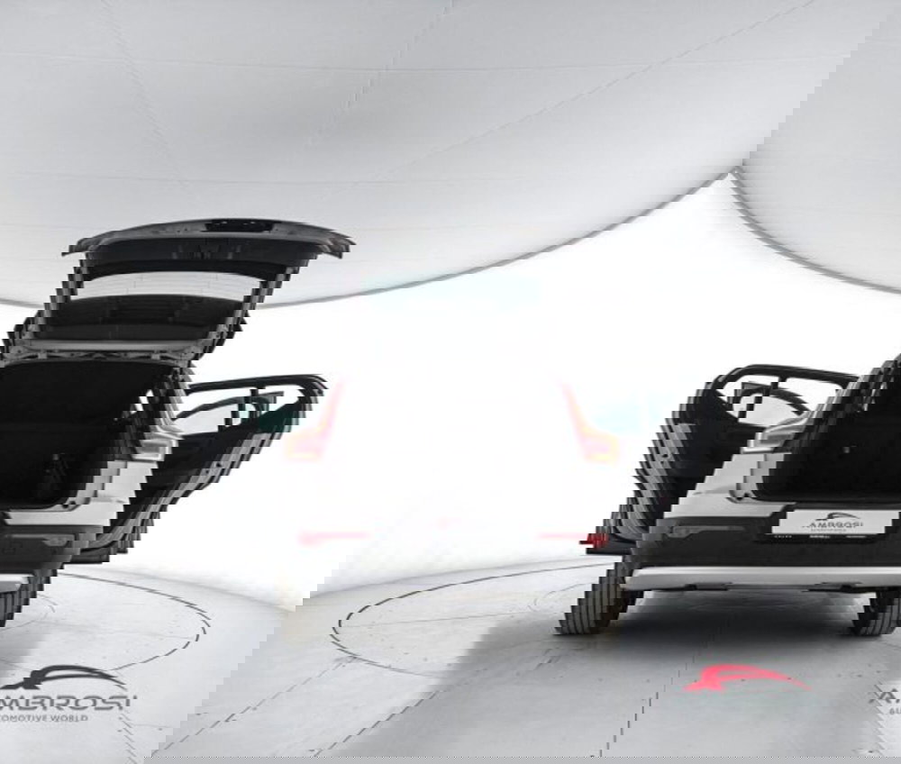 Volvo XC40 usata a Perugia (7)