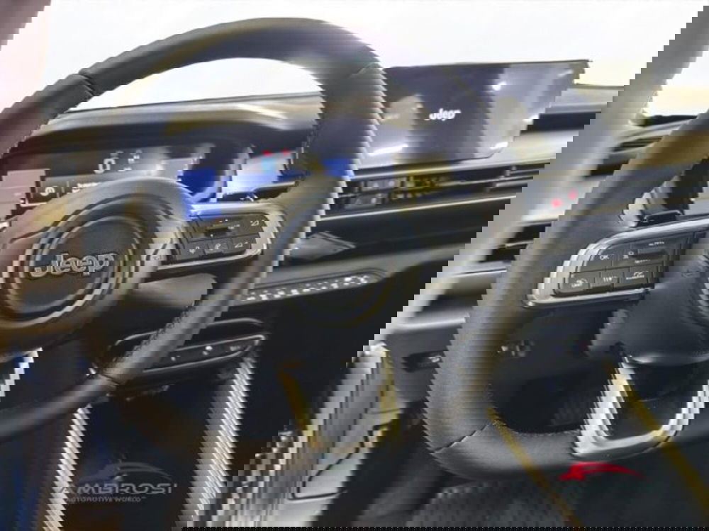 Jeep Avenger nuova a Perugia (14)