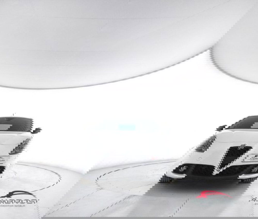 Alfa Romeo Giulietta usata a Perugia (5)