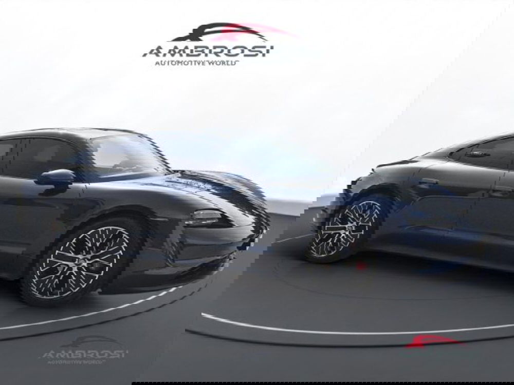 Porsche Taycan usata a Perugia (2)