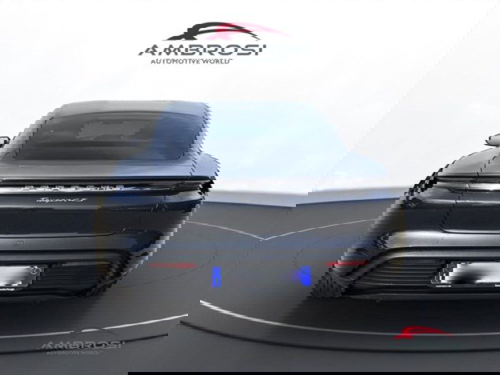 Porsche Taycan usata a Perugia (8)