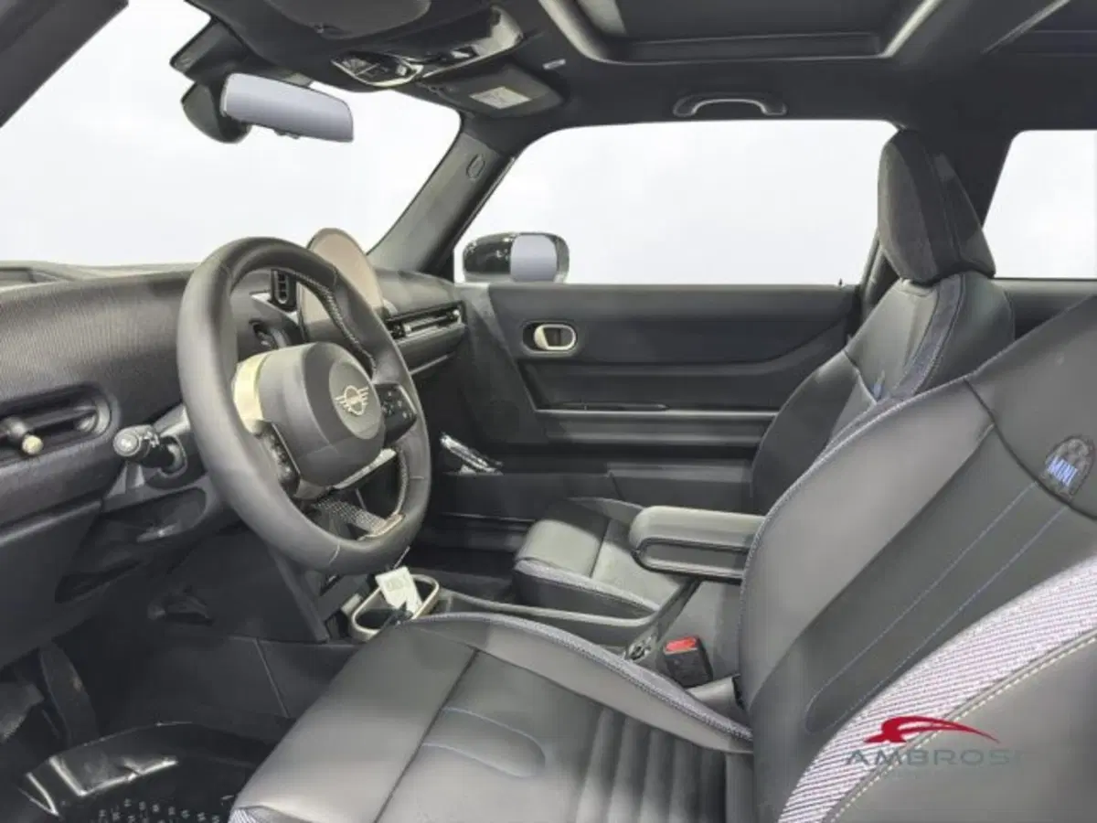 MINI Mini nuova a Perugia (10)