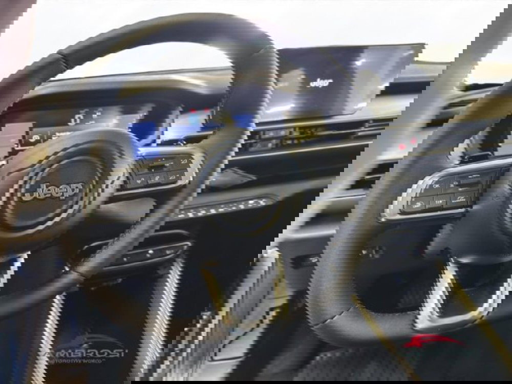 Jeep Avenger nuova a Perugia (14)