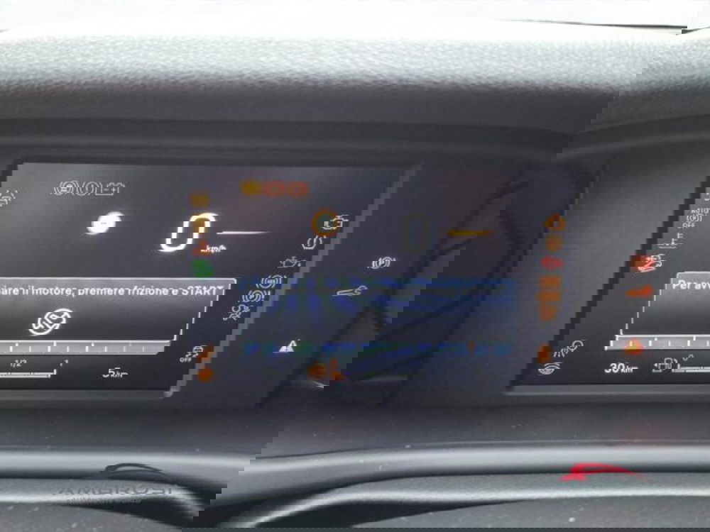 Jeep Avenger nuova a Perugia (13)