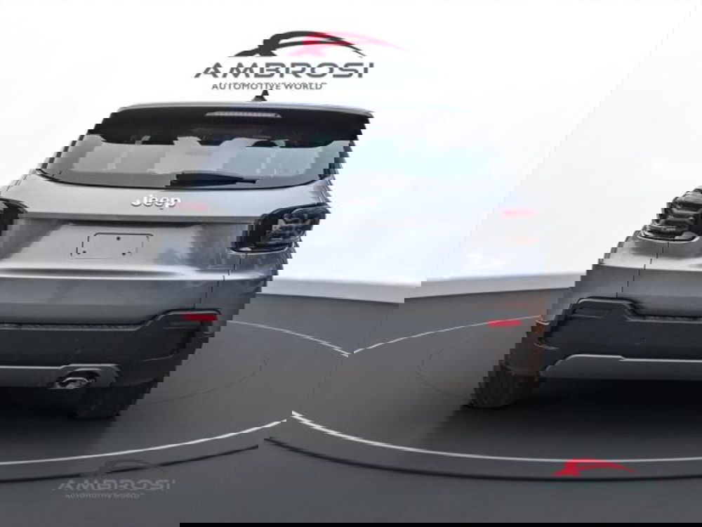 Jeep Avenger nuova a Perugia (8)