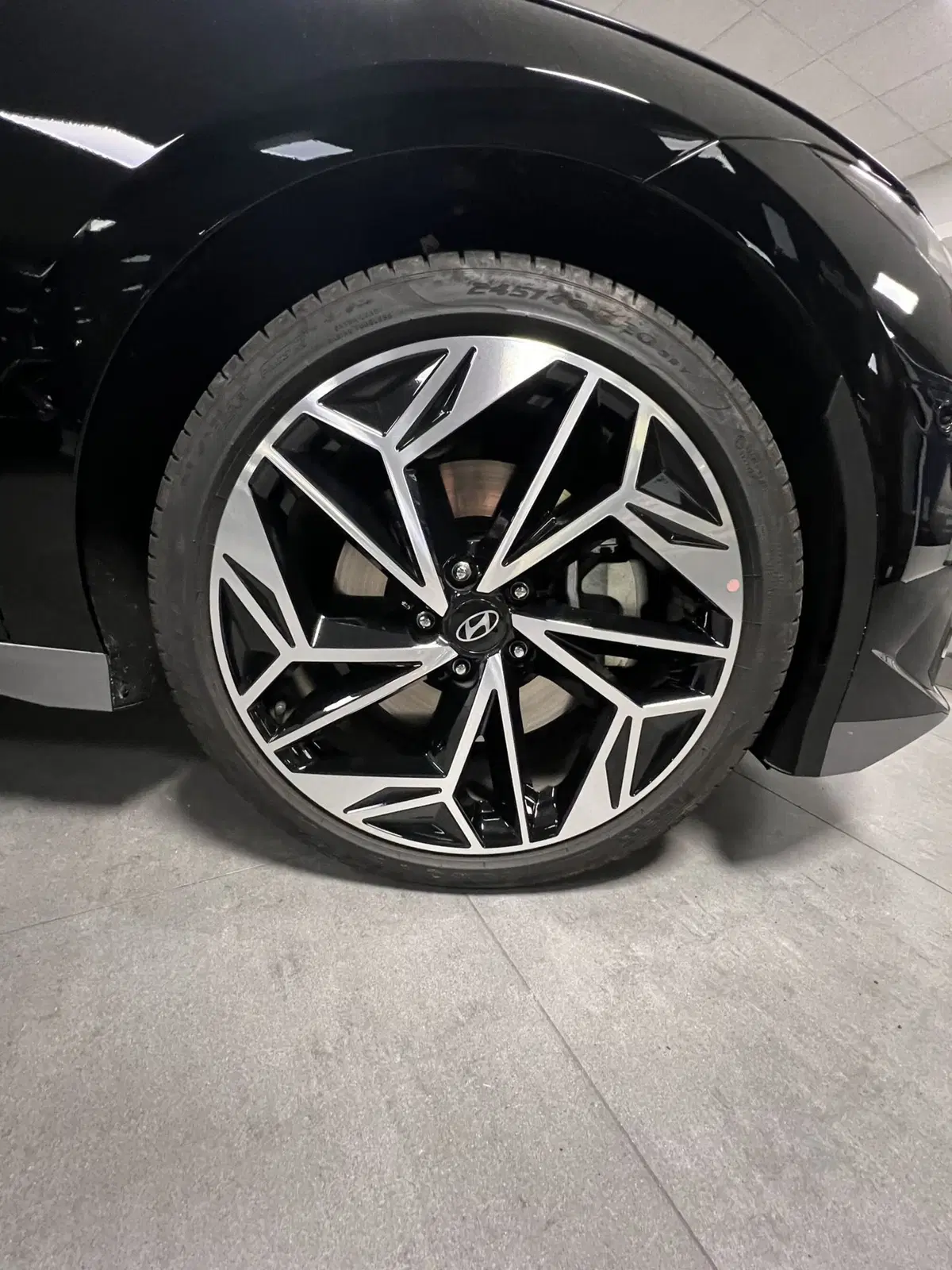 Hyundai Ioniq 5 usata a Torino (11)