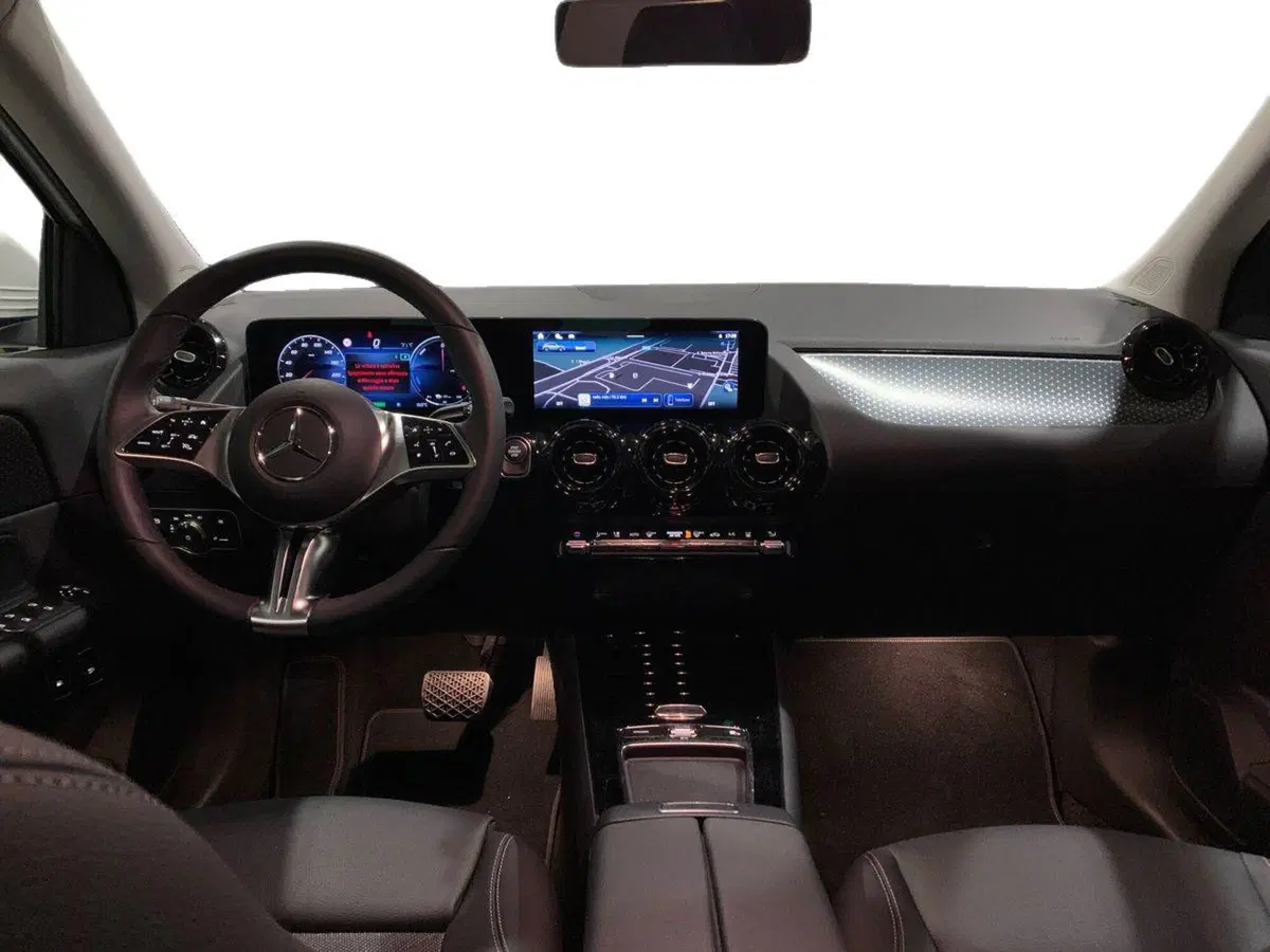 Mercedes-Benz GLA SUV usata a Macerata (10)